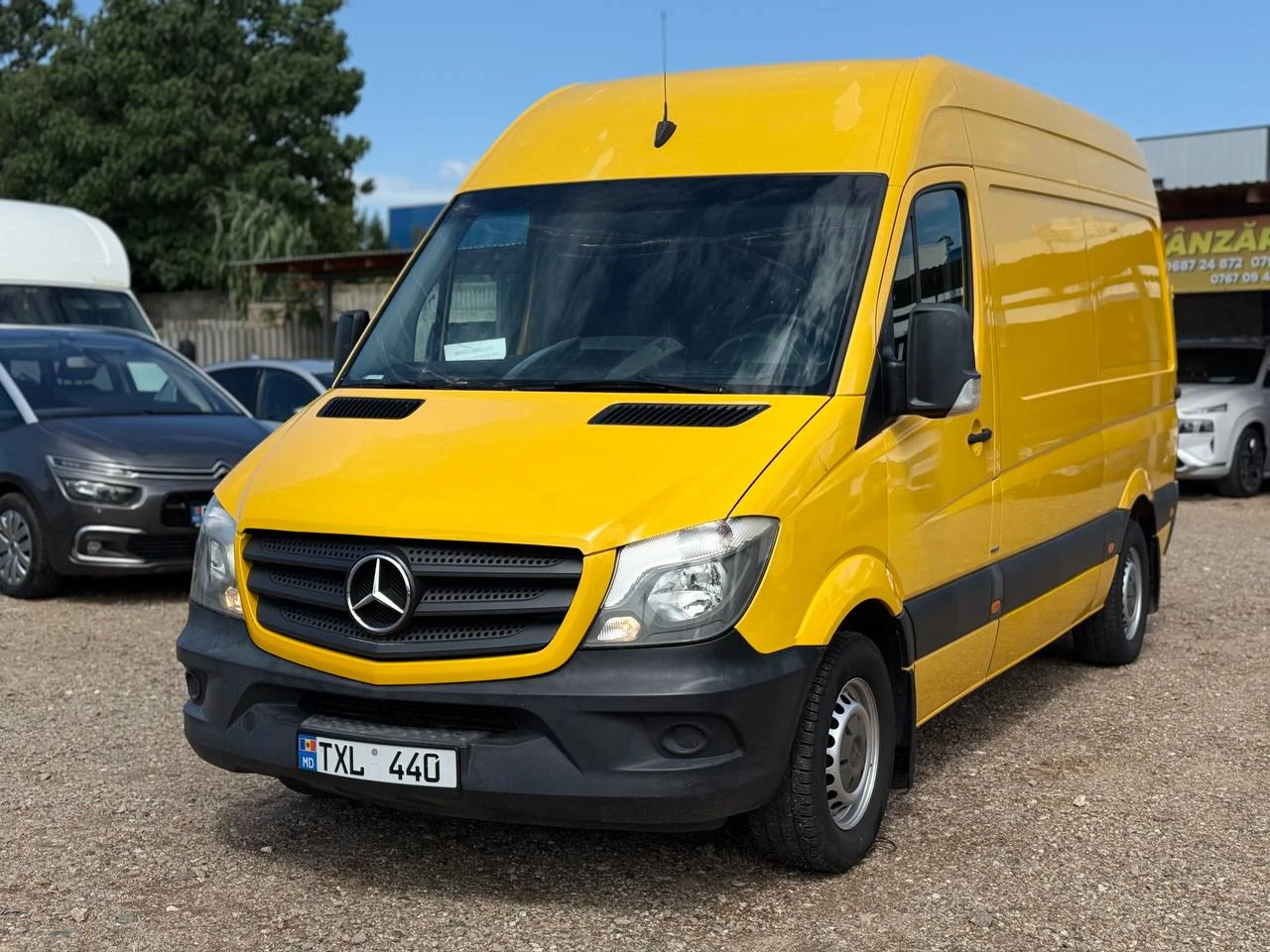 Photo 5 - Mercedes-Benz Sprinter