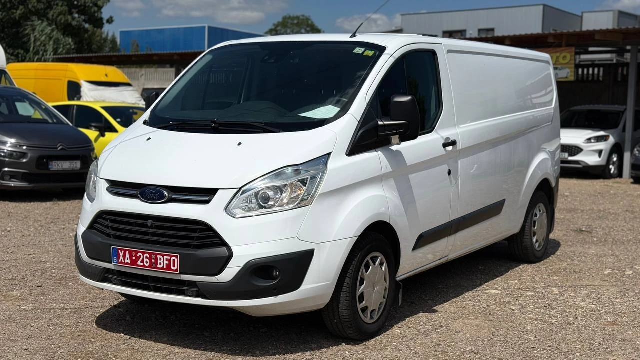 Photo 9 - Ford transit custom