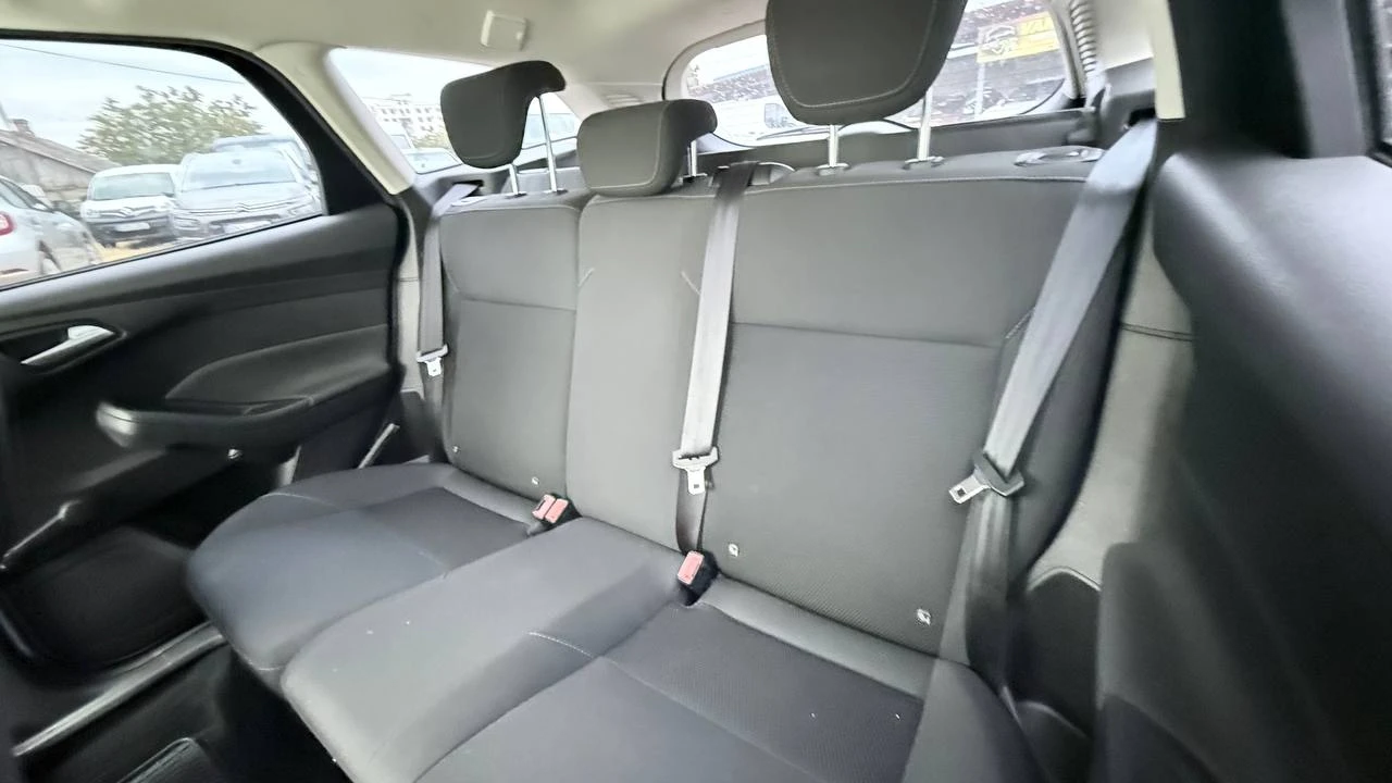 Photo 5 - Ford Focus