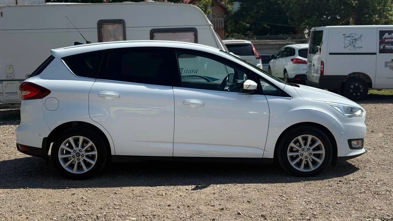 Photo 3 - Ford C MAX