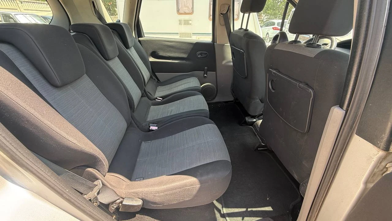 Photo 5 - Renault Scenic
