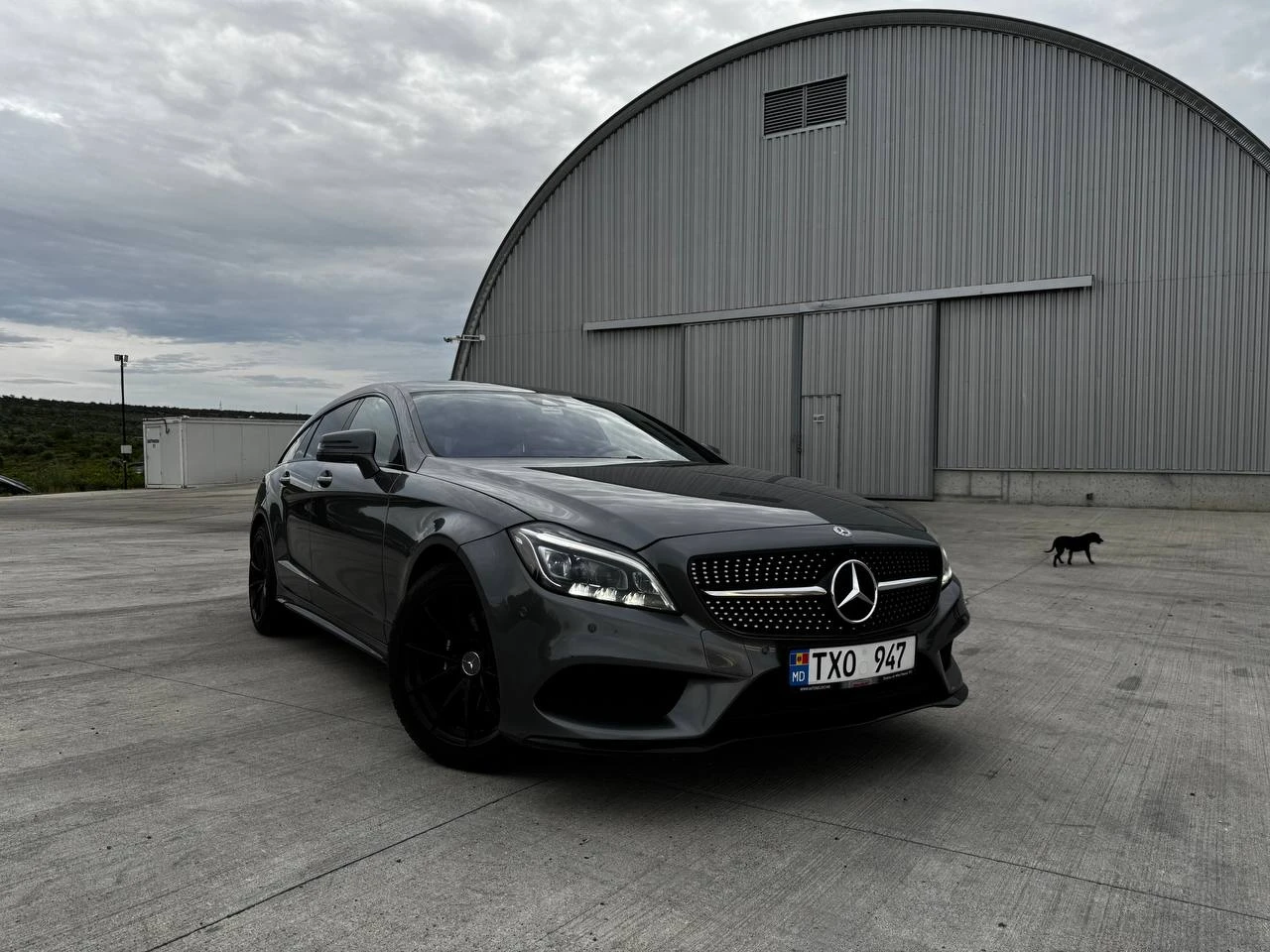 Photo 6 - Mercedes-Benz CLS