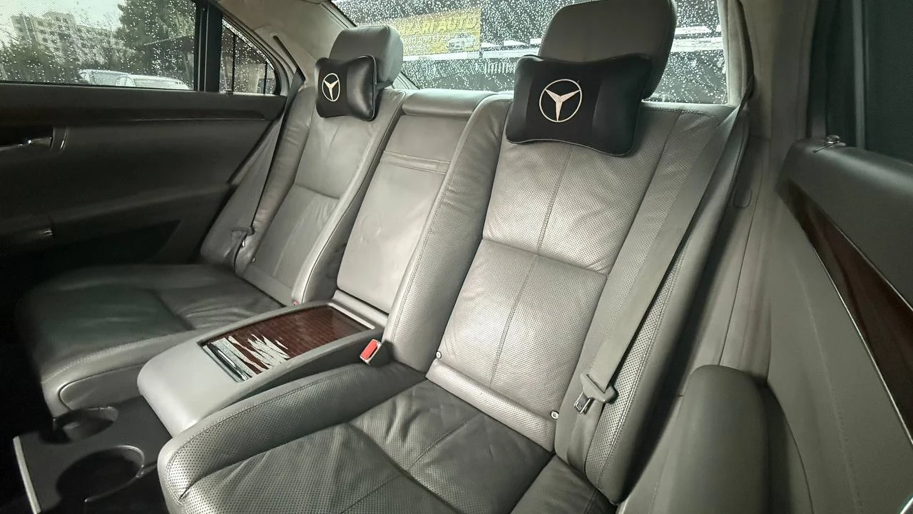 Photo 13 - Mercedes-Benz S500