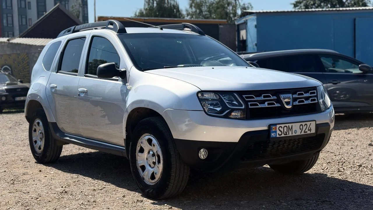 Photo 9 - Dacia Duster