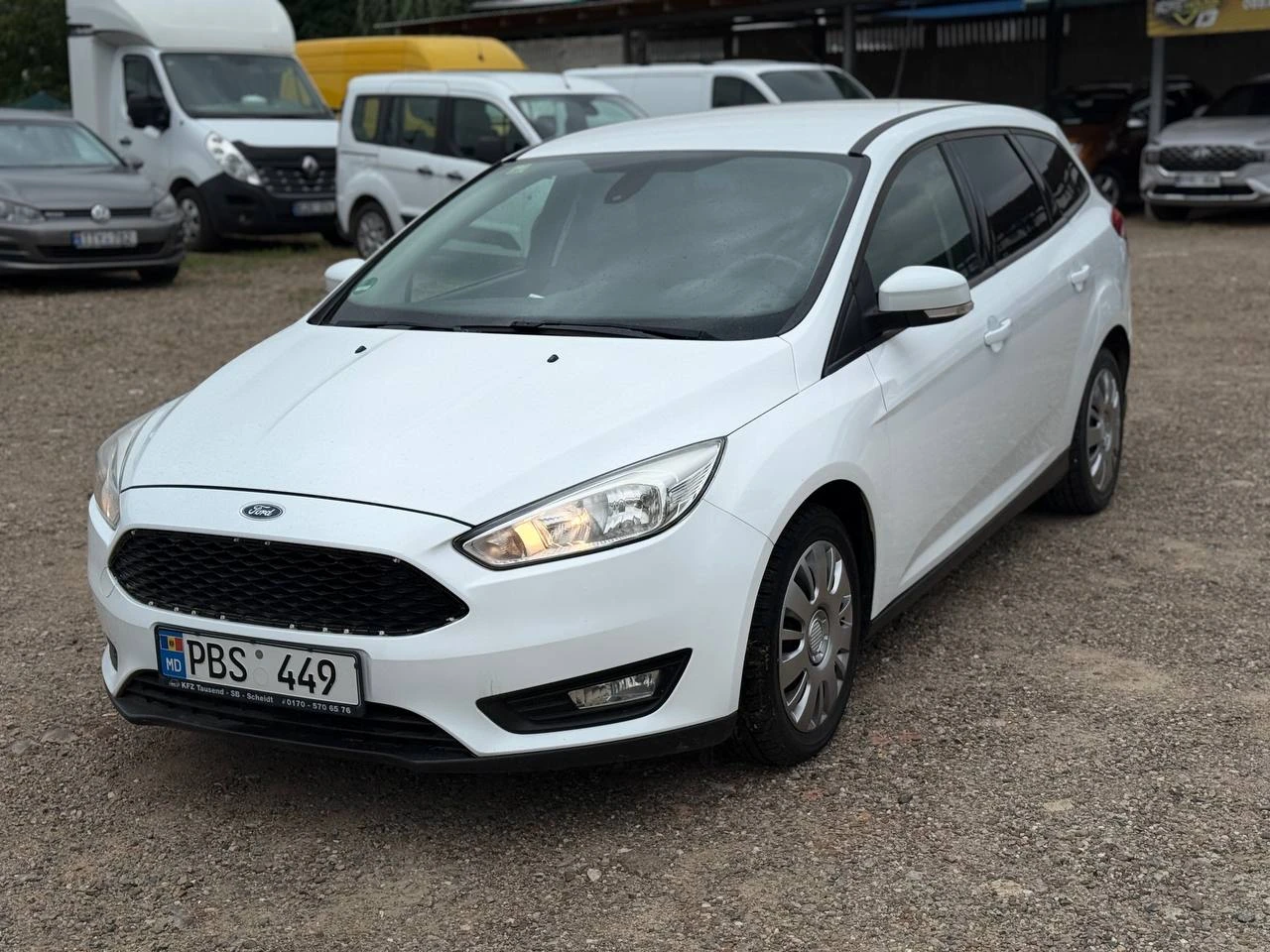 Photo 7 - Ford Focus