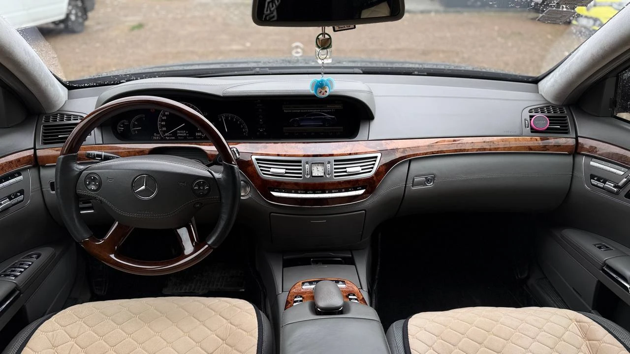 Photo 7 - Mercedes-Benz S500