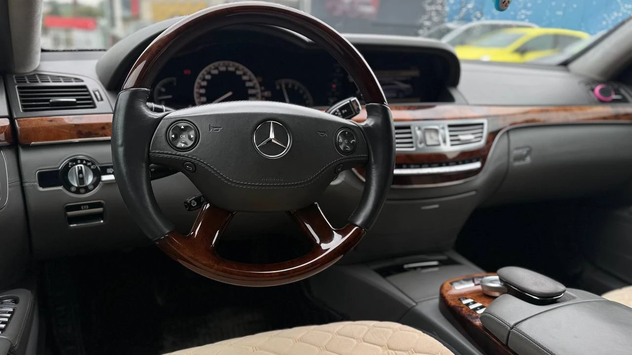 Photo 5 - Mercedes-Benz S500