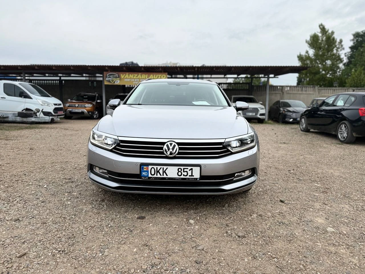Photo 8 - Volkswagen Passat