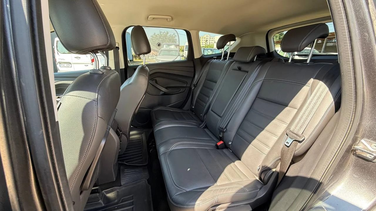 Photo 9 - Ford Kuga