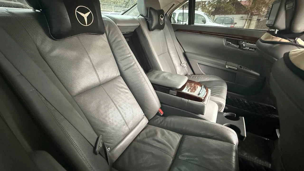Photo 11 - Mercedes-Benz S500