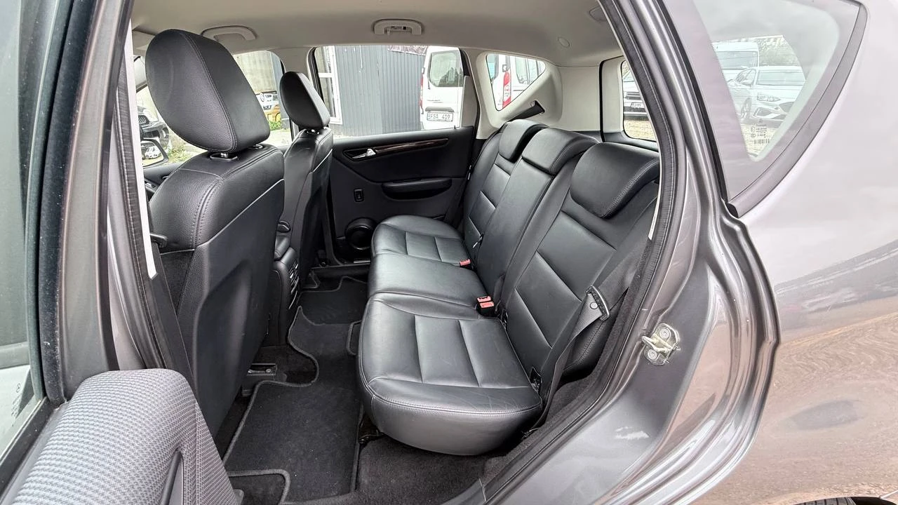Photo 7 - Mercedes-Benz A Class