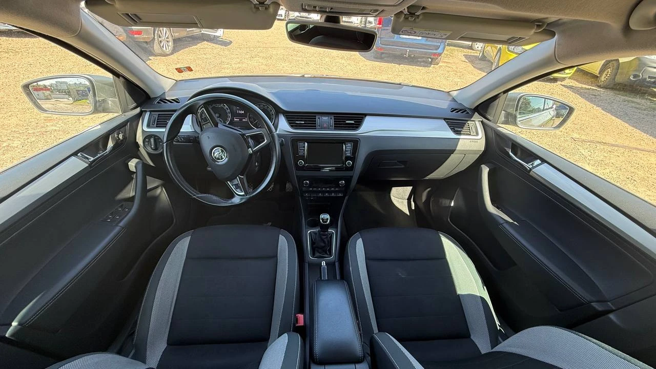 Photo 3 - Skoda Rapid