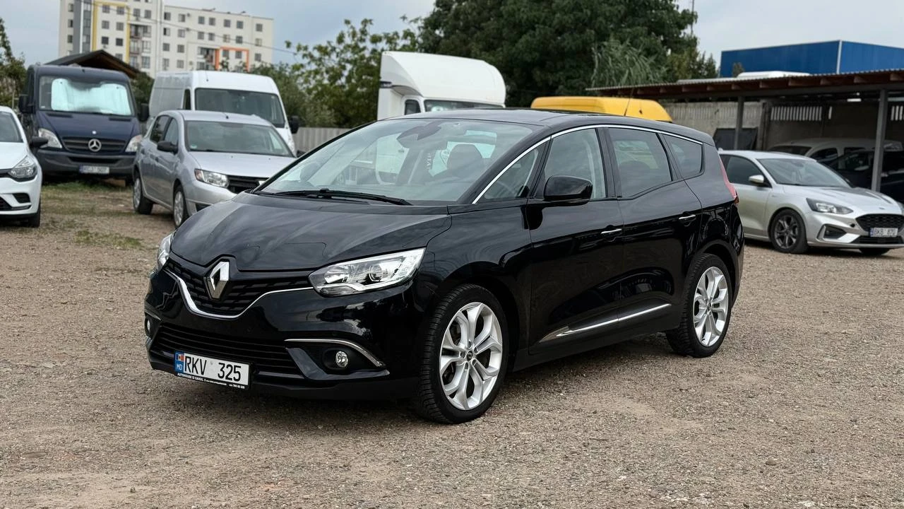 Photo 2 - Renault Grand Scenic
