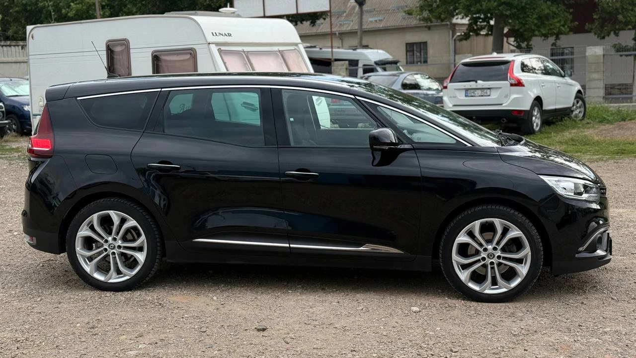 Photo 5 - Renault Grand Scenic
