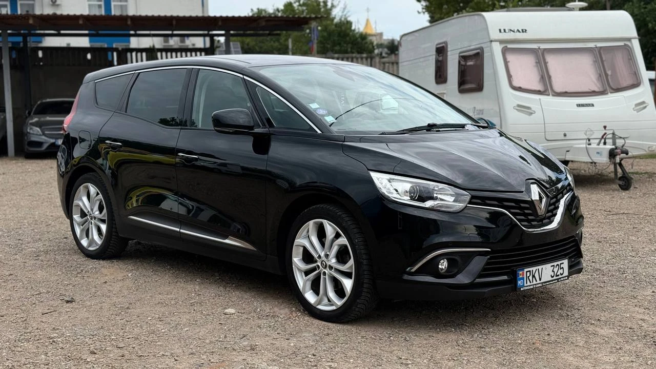 Photo 3 - Renault Grand Scenic