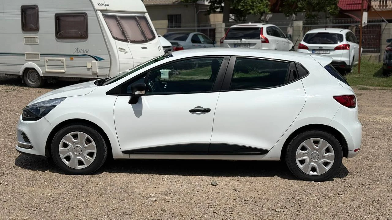 Photo 9 - Renault Clio