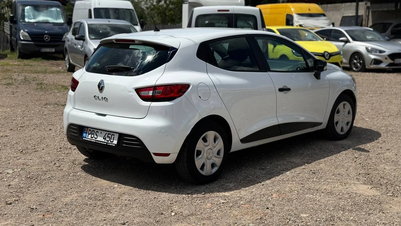 Photo 3 - Renault Clio