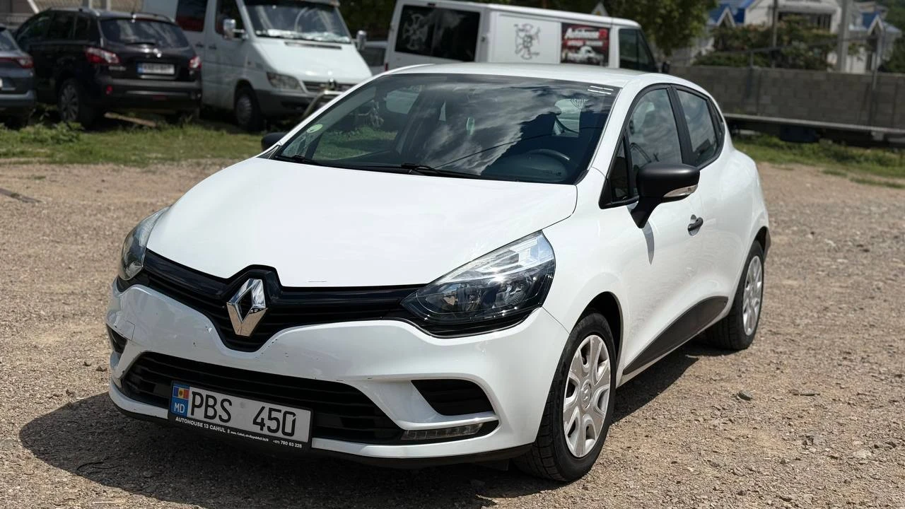 Photo 8 - Renault Clio