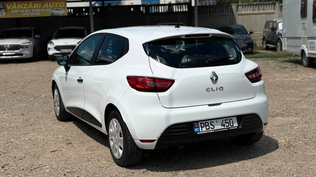 Photo 2 - Renault Clio